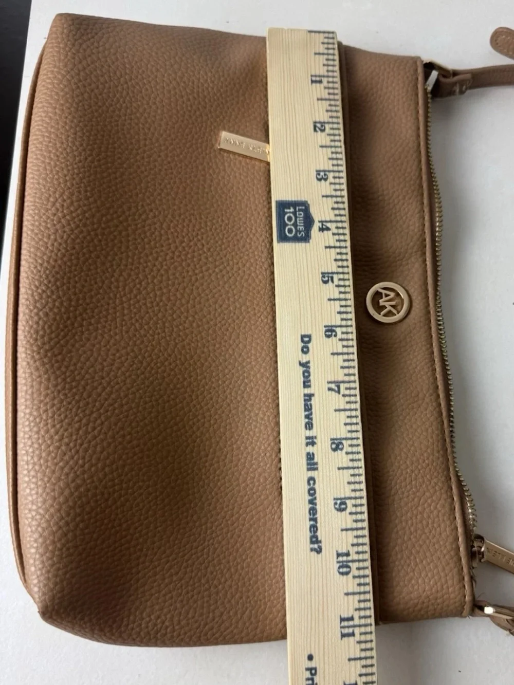 Anne‎ Klein Tan Pebble Crossbody Bag Gold Tone Hardware Adjustable Strap